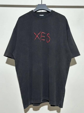 Футболка Vetements