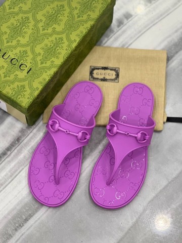 Шлепанцы Gucci