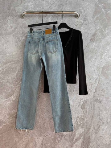 Джинсы Yves Saint Laurent