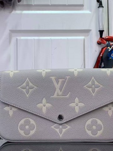 Сумка Louis Vuitton