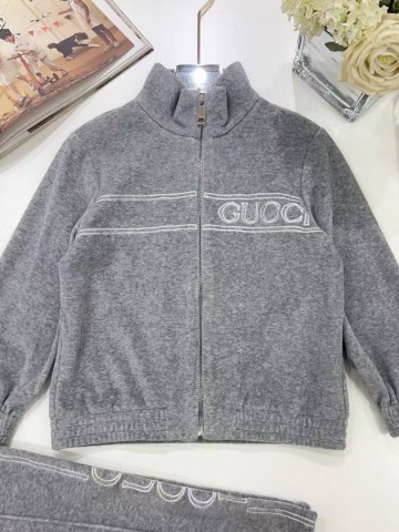 Костюм Gucci