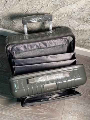 Чемодан Rimowa