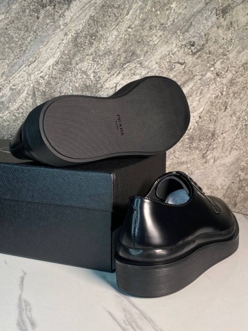 Туфли Prada