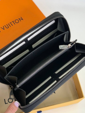 Кошелек Louis Vuitton