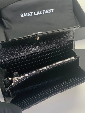 Кошелек Yves Saint Laurent