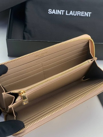 Кошелек Yves Saint Laurent