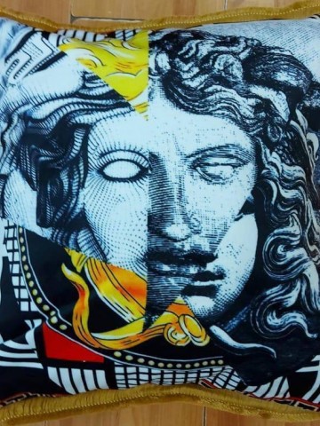 Подушка Versace 50х50 см