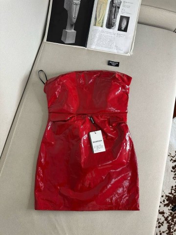 Платье Balenciaga
