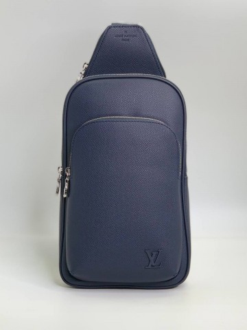 Сумка-слинг Louis Vuitton