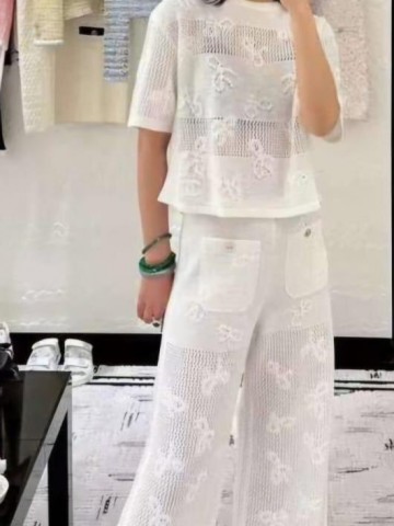 Костюм CHANEL