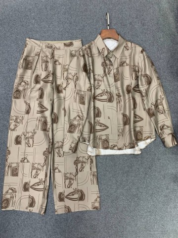 Костюм Hermes