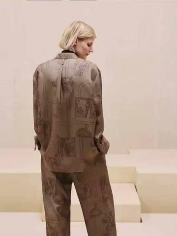 Костюм Hermes