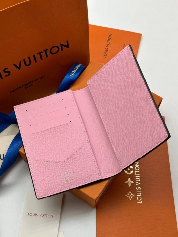Обложка на паспорт Louis Vuitton