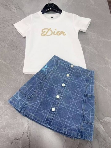 Костюм Dior