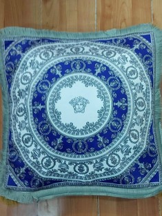 Подушка Versace 50х50 см
