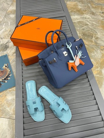 Шлепанцы Hermes
