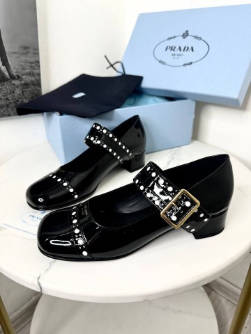 Туфли Prada