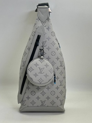 Сумка-слинг Louis Vuitton