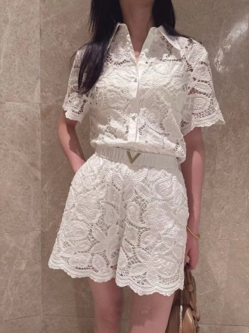 Костюм Valentino
