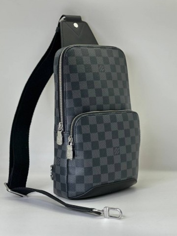 Сумка-слинг Louis Vuitton