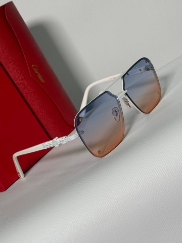 Солнцезащитные очки Cartier
