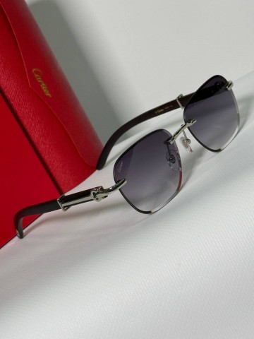 Солнцезащитные очки Cartier