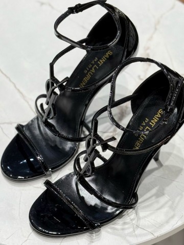 Босоножки Yves Saint Laurent