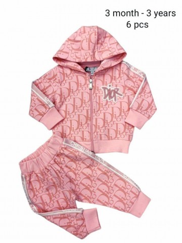 Костюм Dior