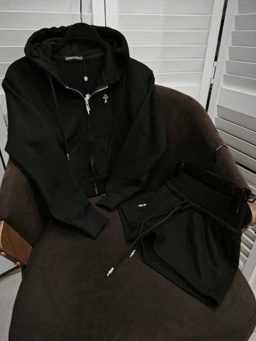 Костюм Chrome Hearts