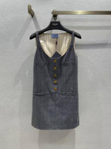 Платье Prada
