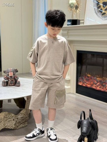 Костюм Dior
