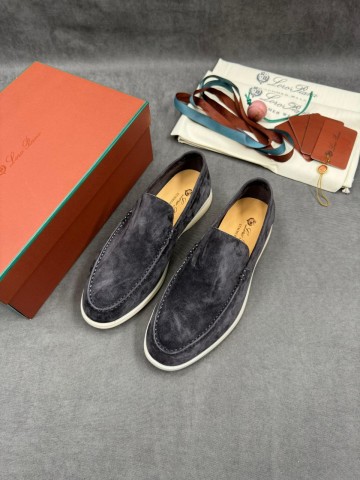 Мужские замшевые лоферы Loro Piana