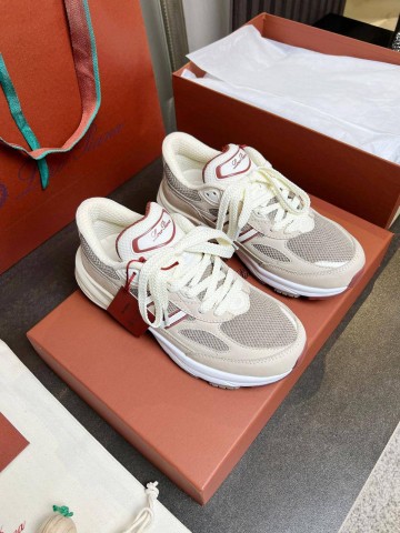 Женские кроссовки Loro Piana x New Balance Premium