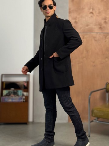 Мужское пальто чёрного цвета Loro Piana