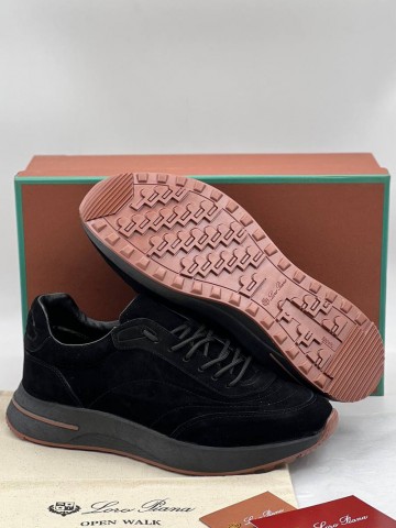 Замшевые кроссовки Loro Piana чёрного цвета