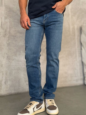 Мужские джинсы светло-синего цвета Loro Piana regular fit