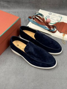 Мужские замшевые лоферы Loro Piana