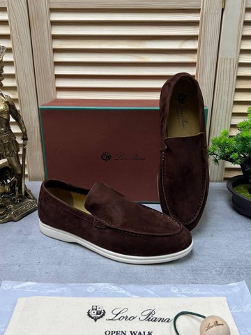 Мужские замшевые лоферы Loro Piana