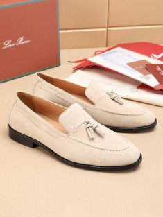 Замшевые лоферы Loro Piana tassel - Beige