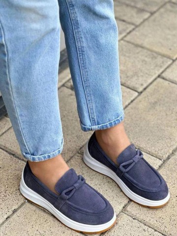 Женские замшевые лоферы Loro Piana