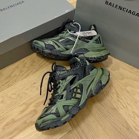 Кроссовки Balenciaga Track 2