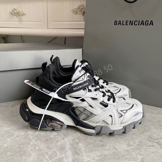 Кроссовки Balenciaga Track 2