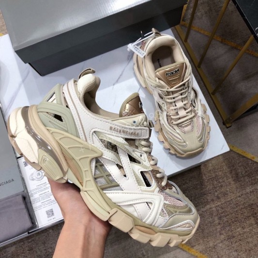 Кроссовки Balenciaga Track 2