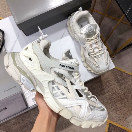 Кроссовки Balenciaga Track 2