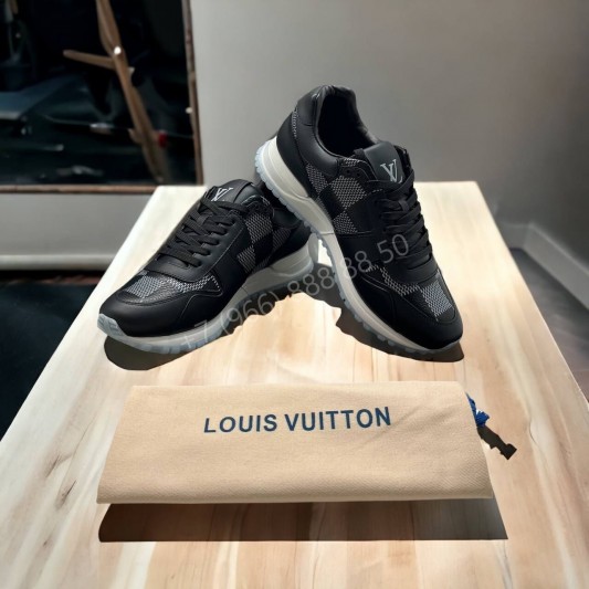 Кроссовки Louis Vuitton Run Away