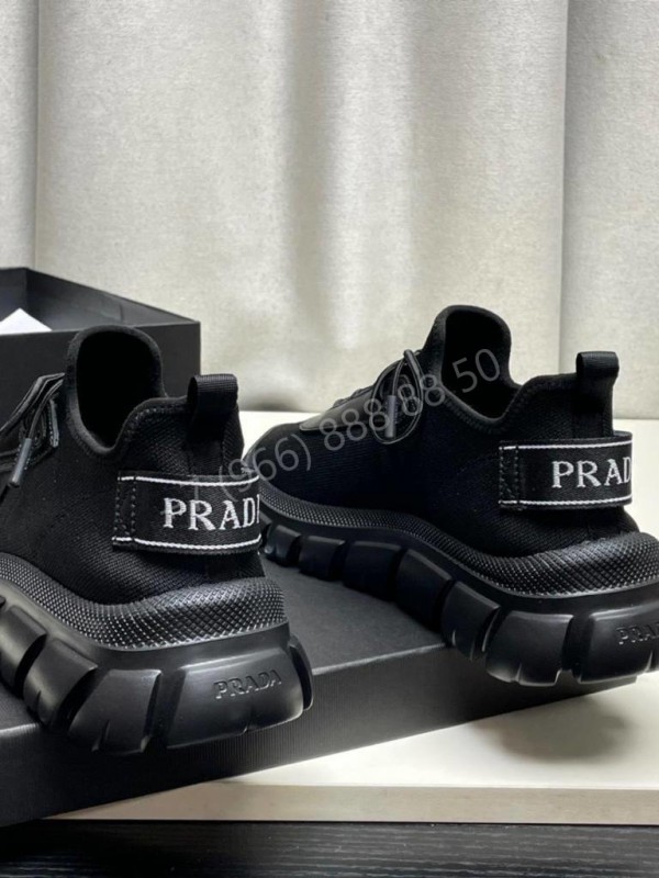 Кроссовки Prada