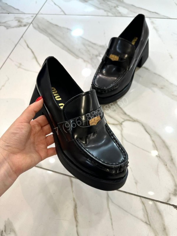 Туфли MIU MIU на каблуке