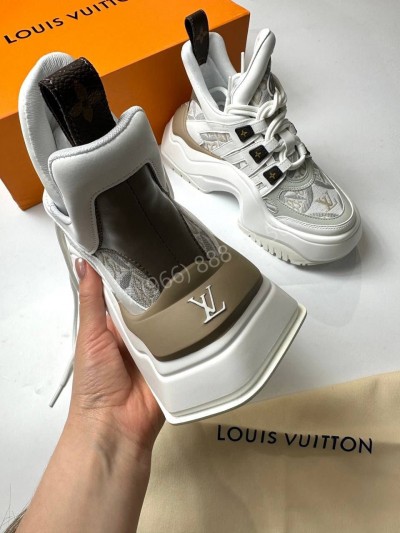 Кроссовки Louis Vuitton