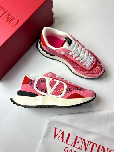 Кроссовки Valentino