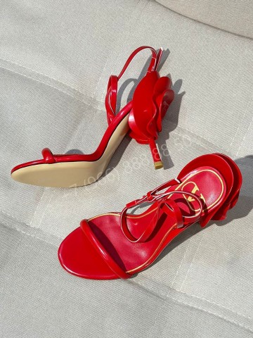 Босоножки Valentino
